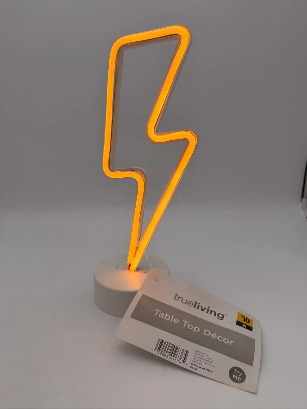 True Living bold lightning